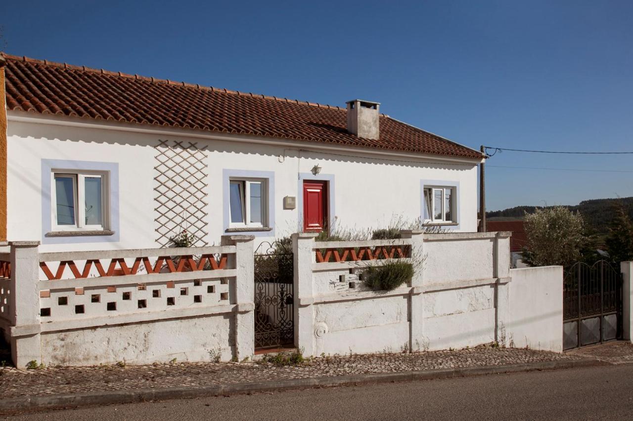 Casa Das Alfazemas Com Piscina, Jardim E Snooker Adao Lobo Eksteriør bilde
